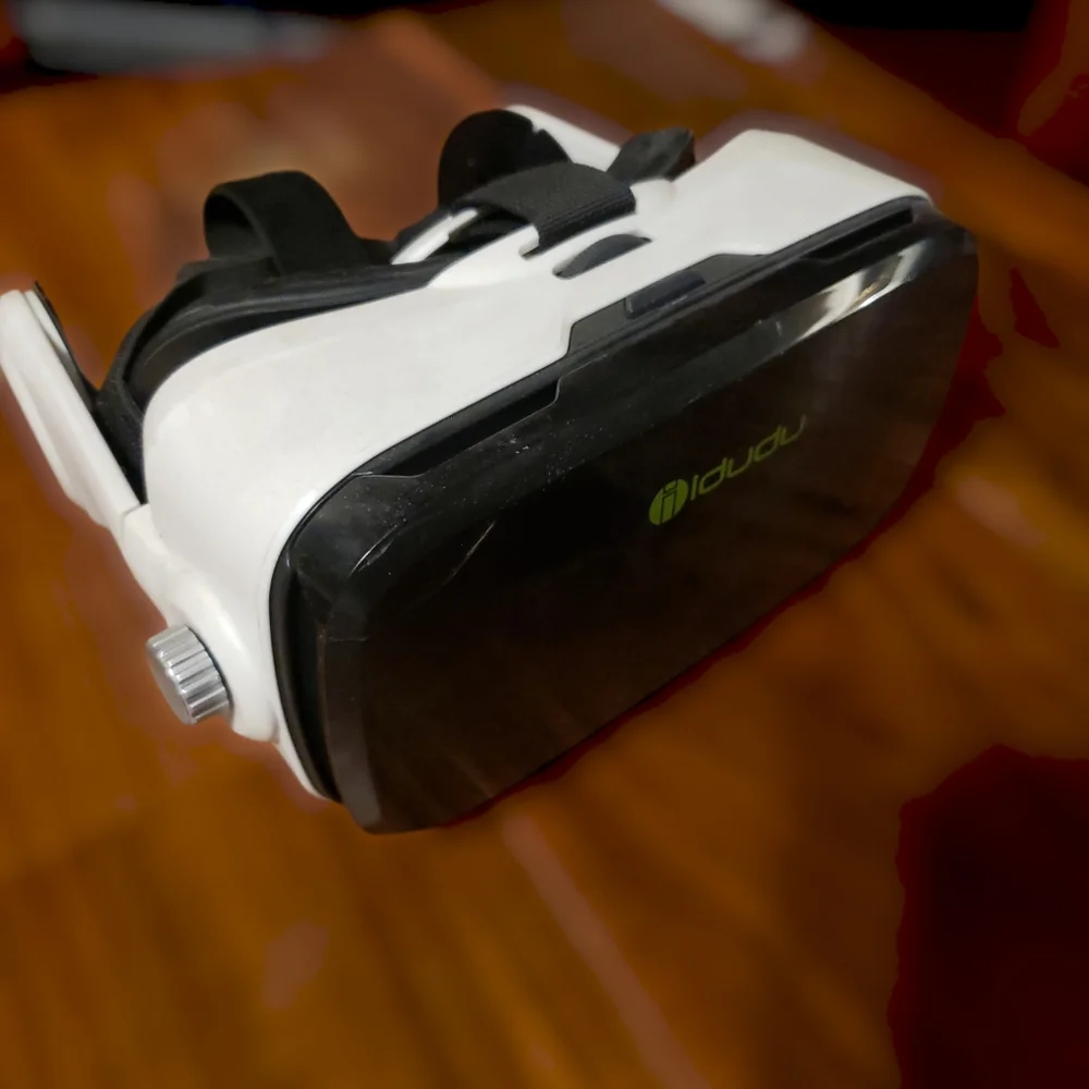 VR HEAD GEAR